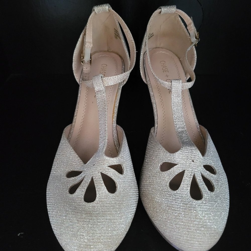 Chase + Chloe Kimmy-36 Round Toe Heel